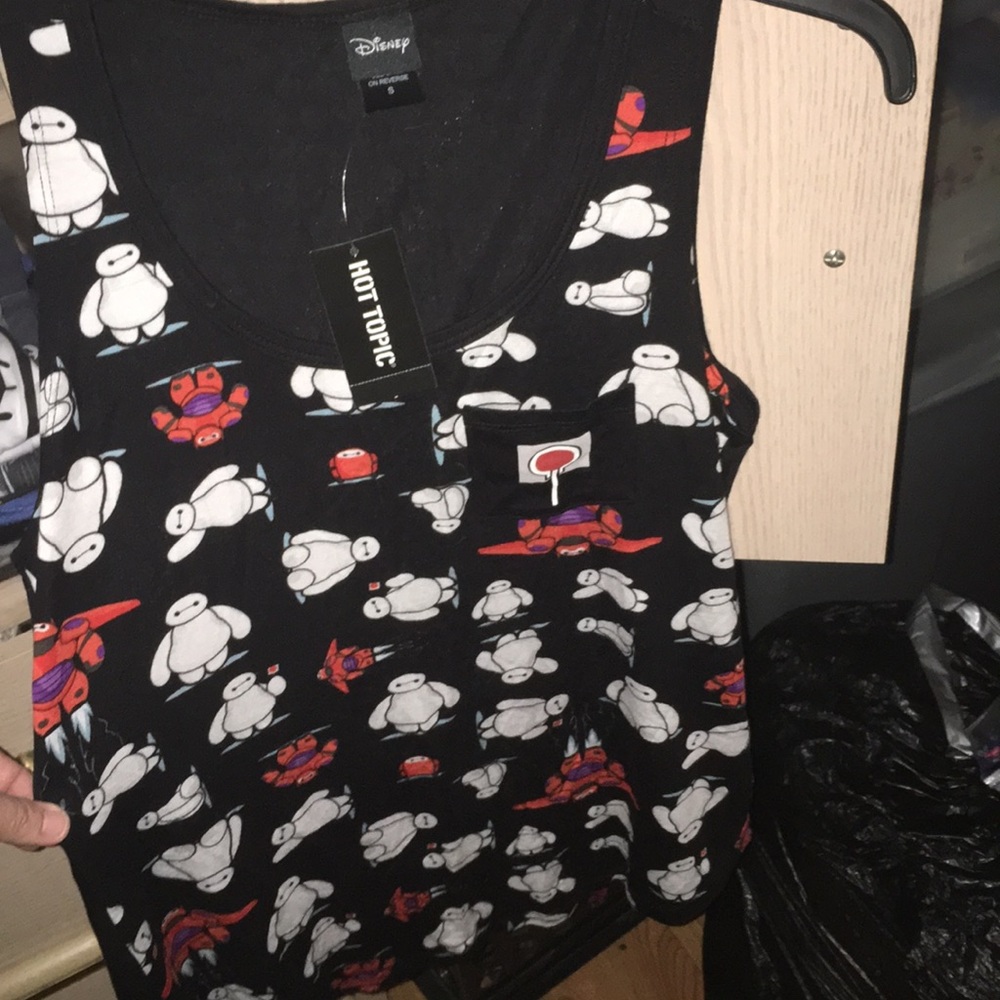 Big Hero Six Baymax tank NWT